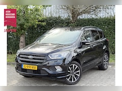 Ford Kuga - BWJ 2018 1.5 176 pk EcoBoost ST Line AUTOMAAT | 4 WHEEL DRIVE | TREKHAAK | PANORAMA | CLIM