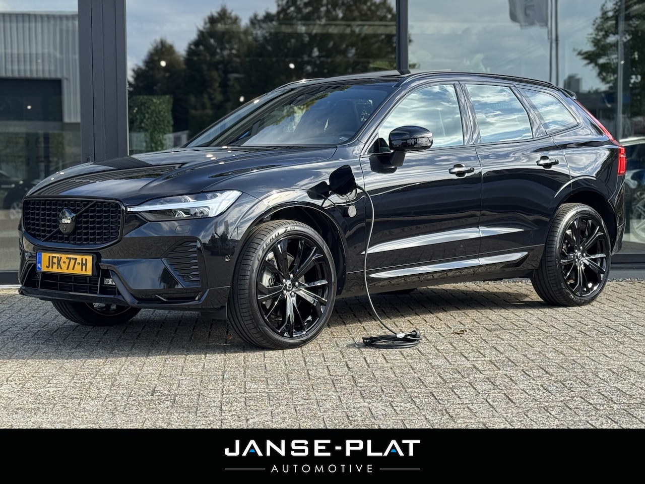 Volvo XC60 - 2.0 T6 Plug-in AWD Plus Black Edition Long Range | Pano | Harman/Kardon | - AutoWereld.nl