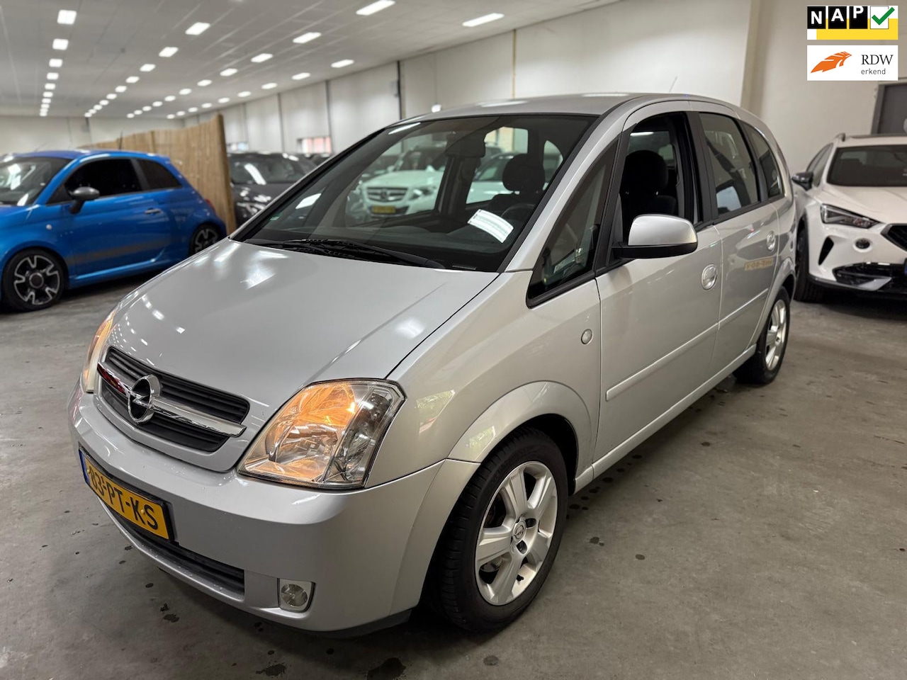 Opel Meriva - 1.6-16V Cosmo / AUTOMAAT / NAP / WINTERSET - AutoWereld.nl