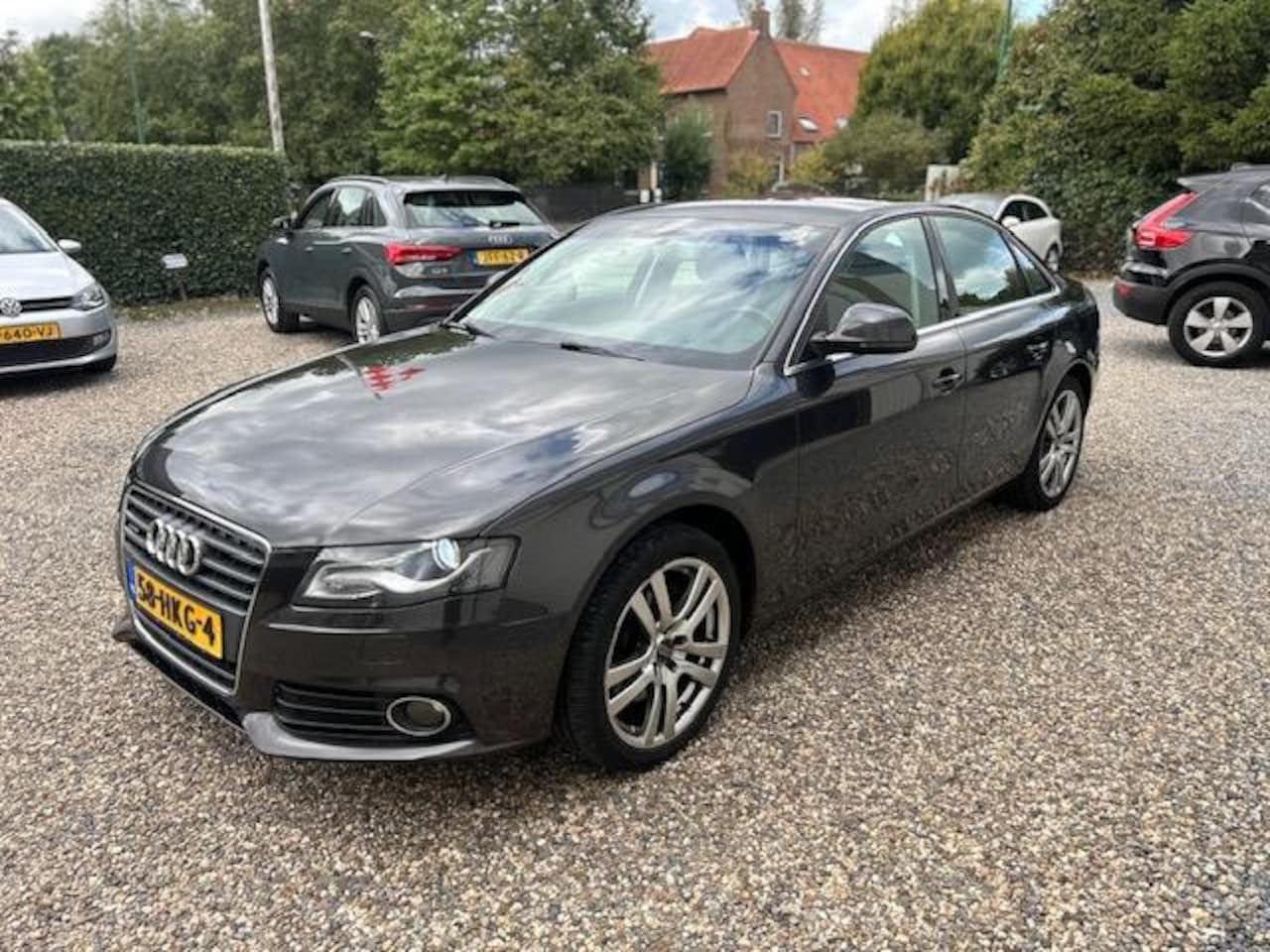 Audi A4 Limousine - 2.0 TFSI quattro Pro Line Business 211PK - AutoWereld.nl