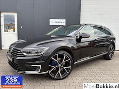 Volkswagen Passat Variant - 1.4 TSI GTE Connected Series Plus