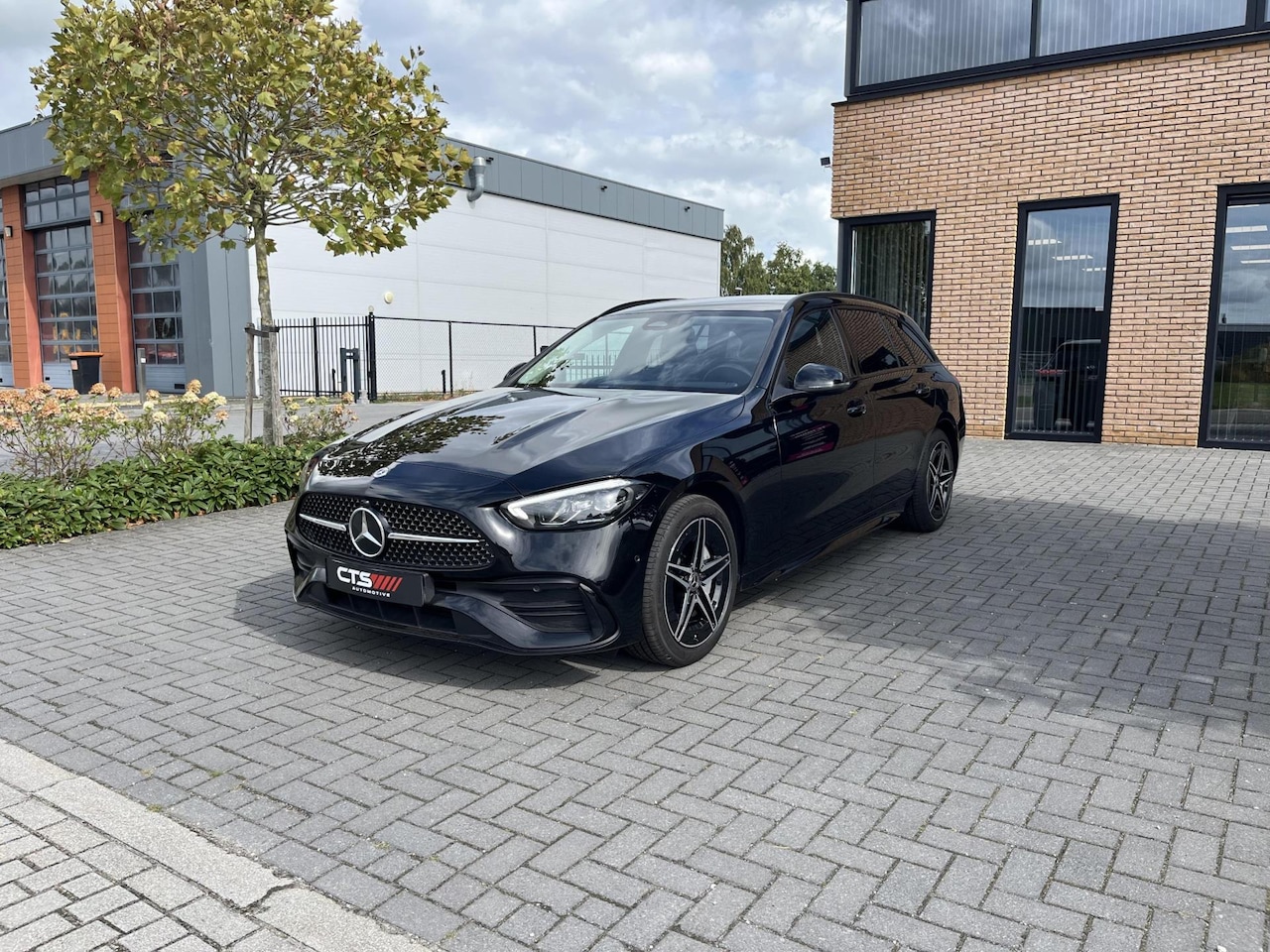 Mercedes-Benz C-klasse Estate - 300 e AMG Line 300 e AMG Line - AutoWereld.nl