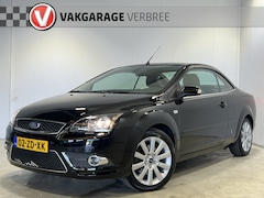 Ford Focus Coupé-Cabriolet - 2.0-16V Titanium | Hard-Top | LM Velgen 17" | Voorstoelen Verwarmd | PDC Achter | Cruise C