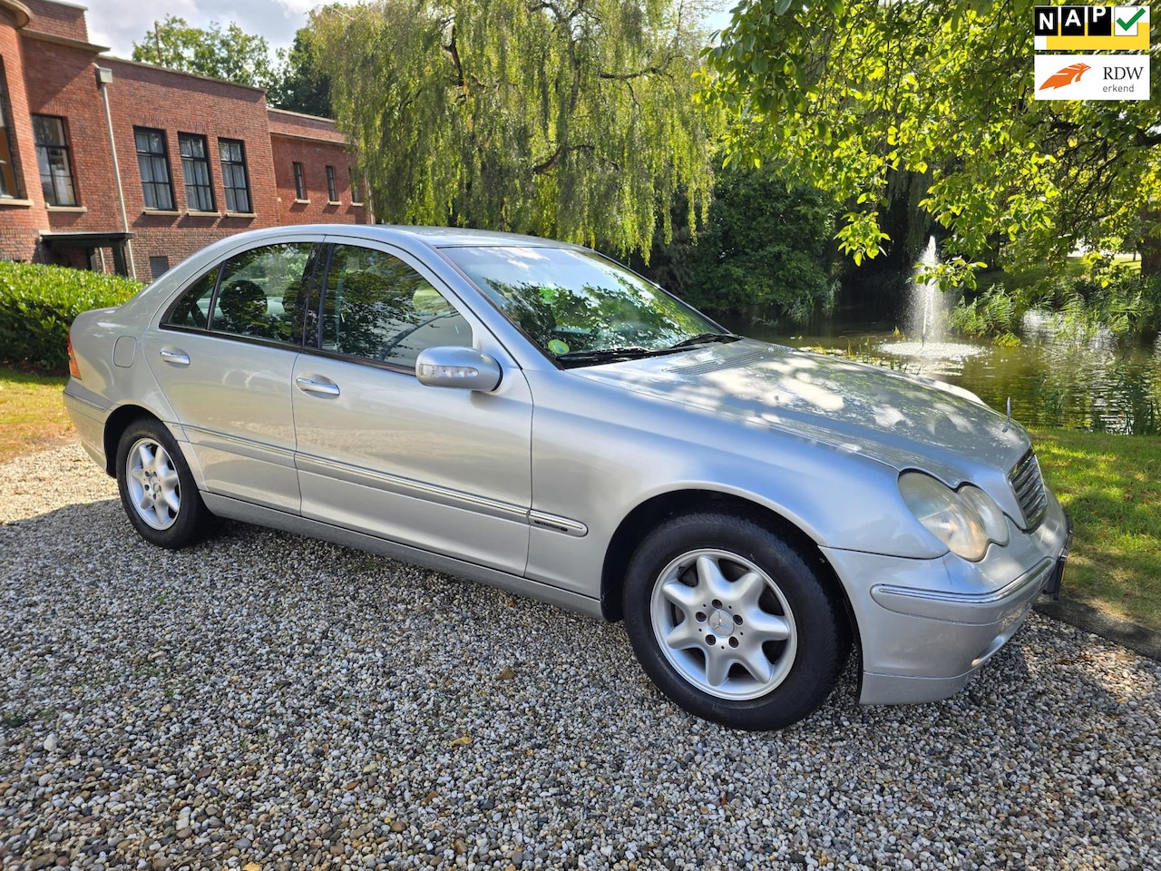 Mercedes-Benz C-klasse - 180 Elegance 180 Elegance - AutoWereld.nl