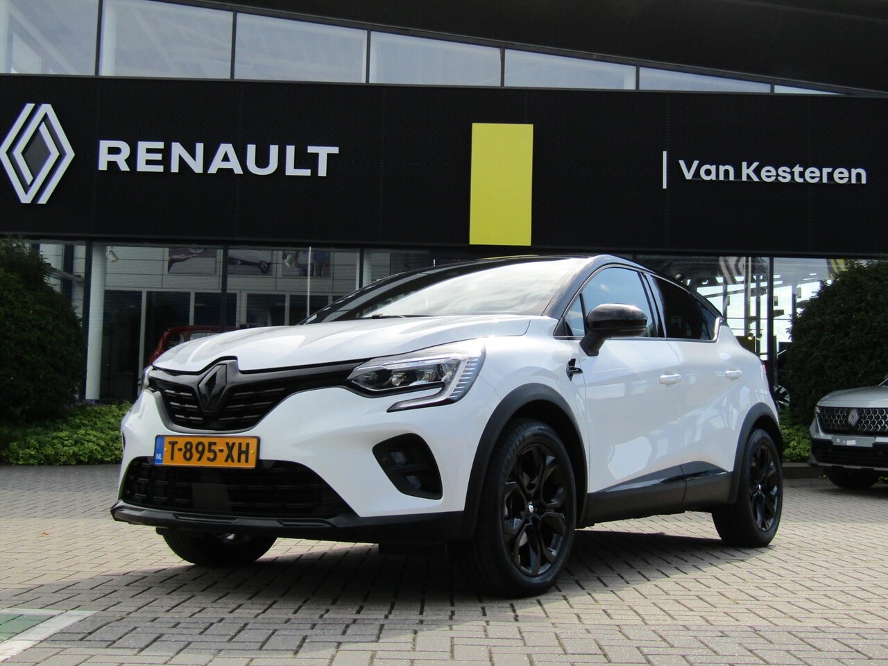 Renault Captur - E-Tech Hybrid 145pk Aut Rive Gauche / Trekhaak / Navigatie / Camera / 1e eigenaar / Nieuws - AutoWereld.nl