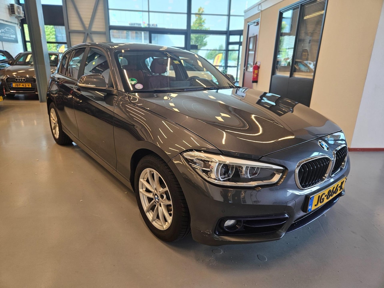 BMW 1-serie - 118i Corporate Lease Sport 118i Corporate Lease Sport - AutoWereld.nl