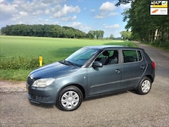 Skoda Fabia - 1.2 Go , Stoelverwarming, Airco...Nieuwe Apk inr.mogelijk