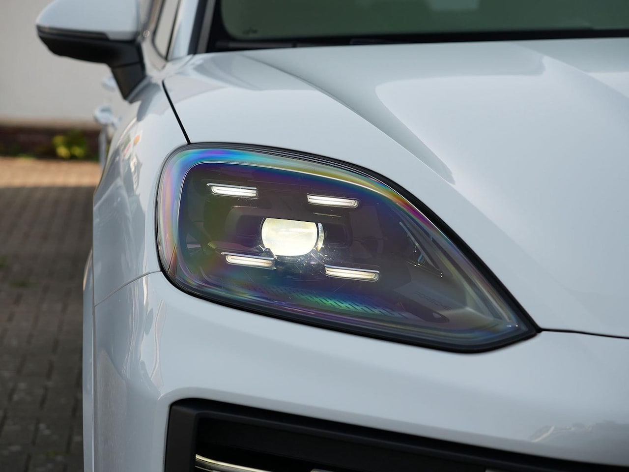 Porsche Cayenne Coupé - PORSCHE CAYENNE E-HYBRID COUPE SPORTDESIGN ACC LUFT PANO GARANTIE 02/2026 - AutoWereld.nl
