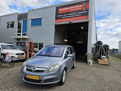 Opel Zafira - 1.8 Temptation