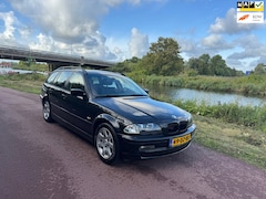 BMW 3-serie Touring - 318i Executive|APK|