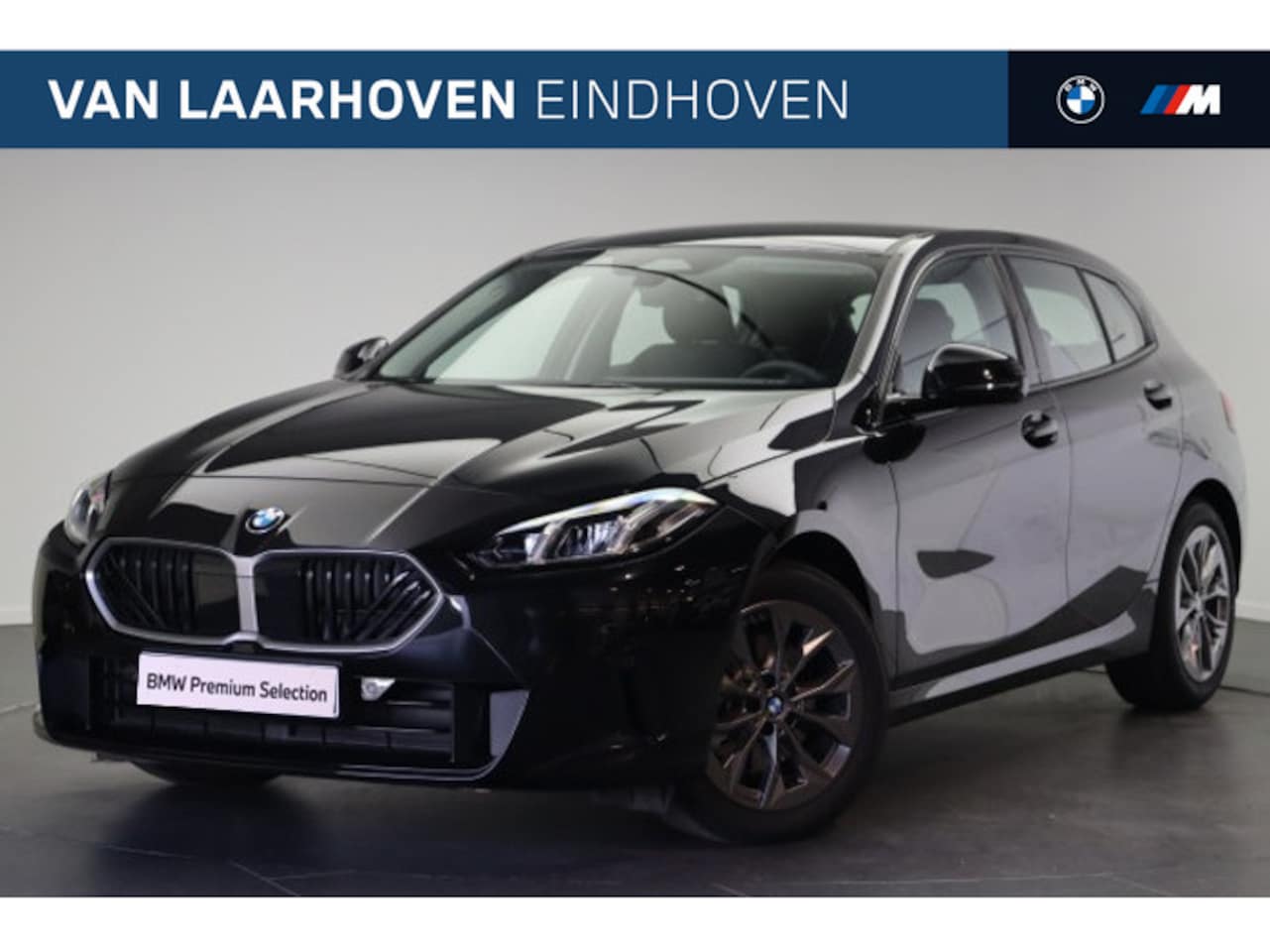 BMW 1-serie - 116 Automaat / Achteruitrijcamera / Parking Assistant / Stoelverwarming - AutoWereld.nl
