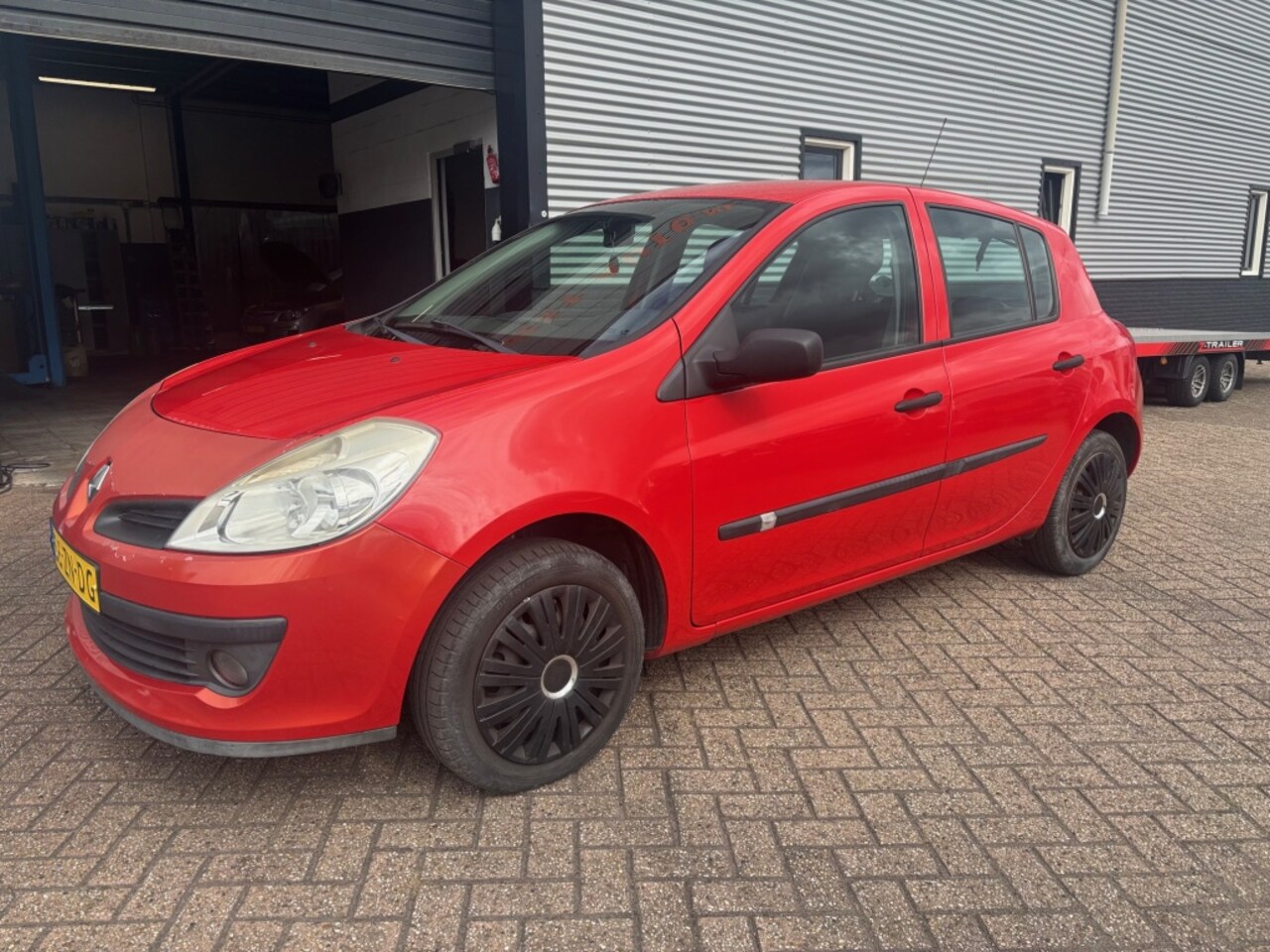 Renault Clio - 1.2-16V Special line AIRCO | STUURBERACHTING | ELEK RAMEN - AutoWereld.nl