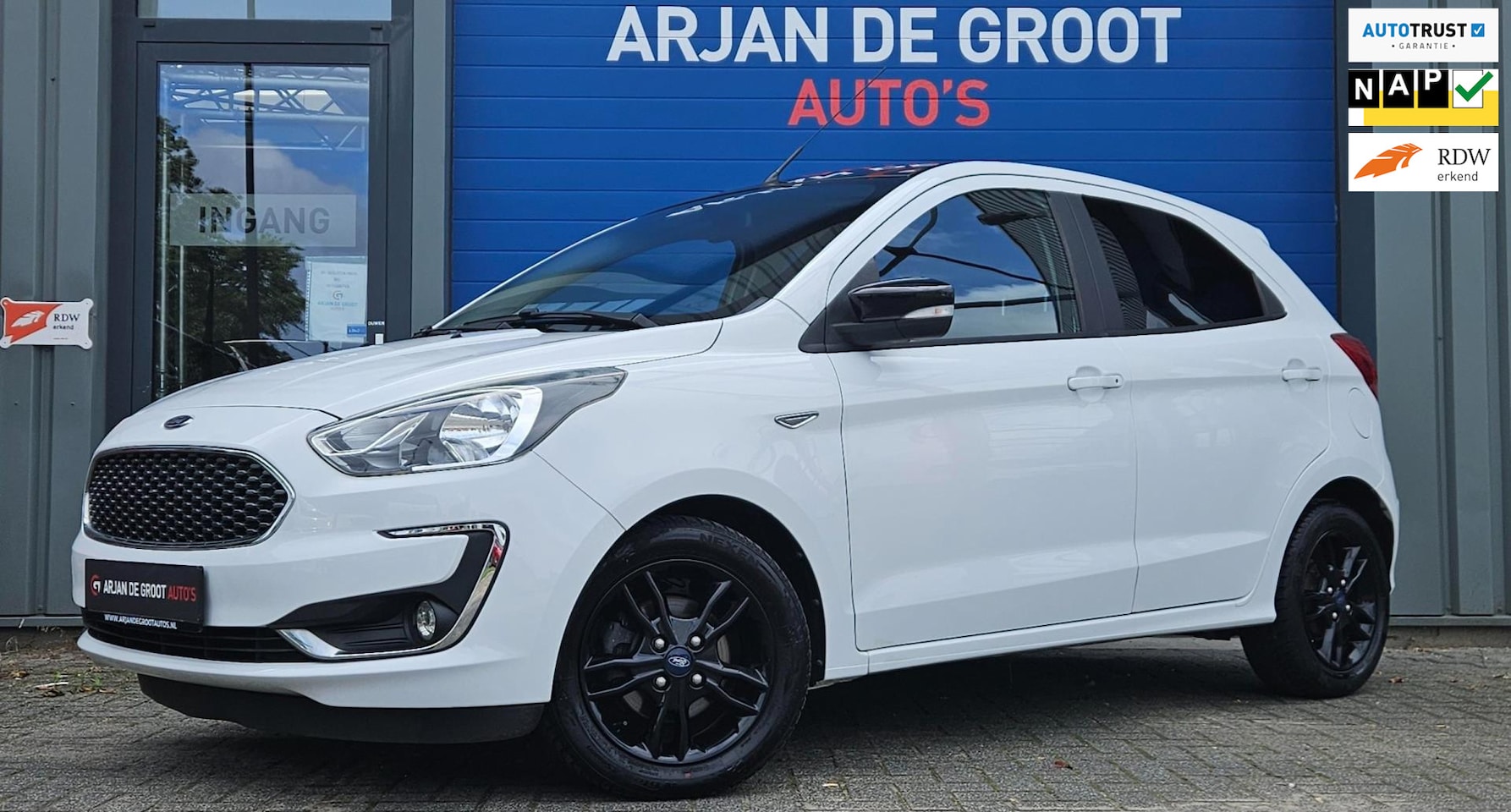 Ford Ka - 1.2 86PK Black & White Climate Carplay® veel opties! 2019 - AutoWereld.nl