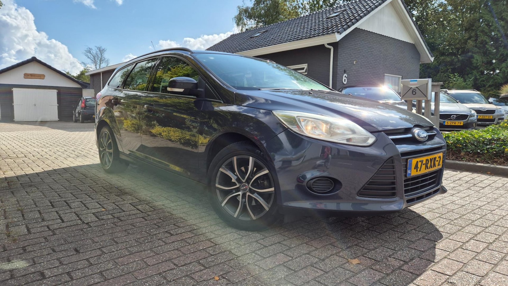 Ford Focus Wagon - 1.6 TI-VCT Trend AIRCO-NAVI-77kw-2011 - AutoWereld.nl