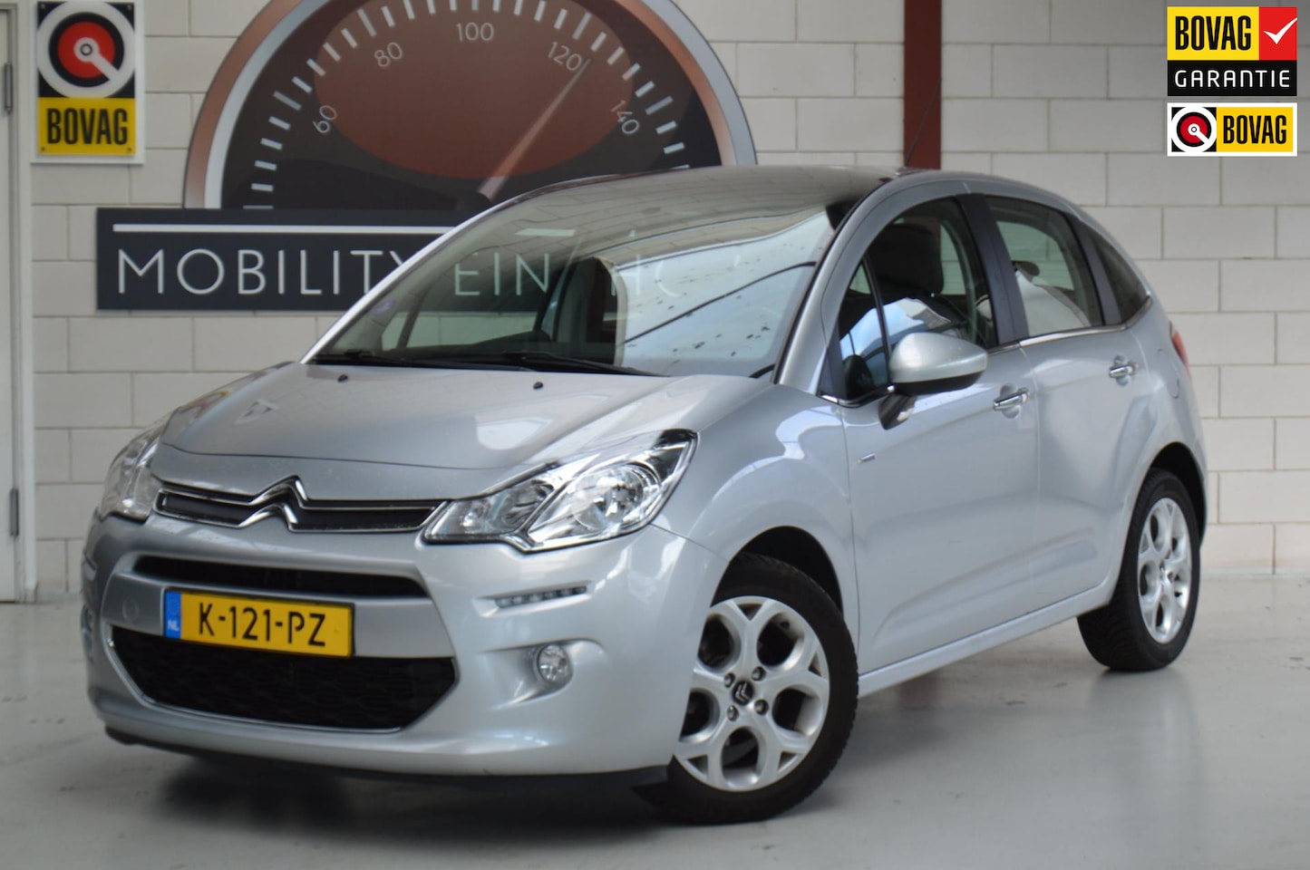 Citroën C3 - 1.2 Exclusive AUTOMAAT, LEDER, ALL-SEASON, NIEUWSTAAT! - AutoWereld.nl