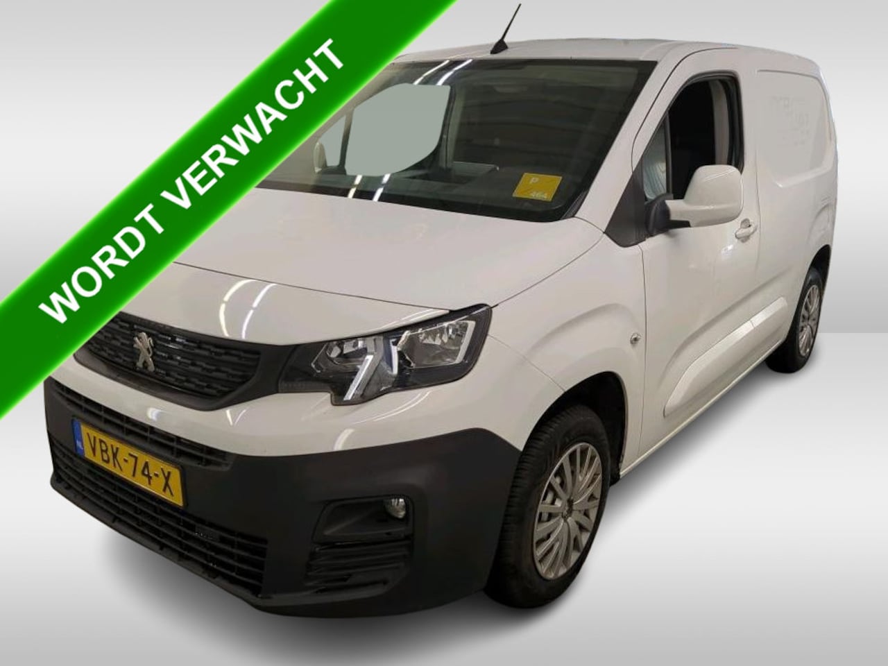 Peugeot Partner - 1.5 HDI 102PK Premium 3Pers. / Trekhaak / Navigatie / Airco / Schuifdeur rechts / Radio-mu - AutoWereld.nl