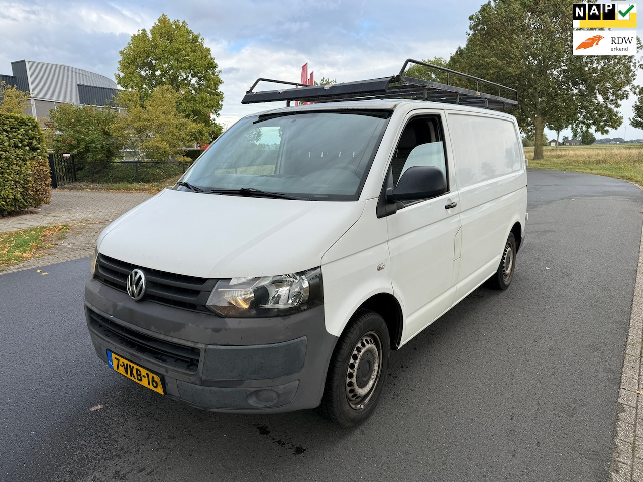 Volkswagen Transporter - 2.0 TDI L1H1 NAP/APK 5/2026 - AutoWereld.nl