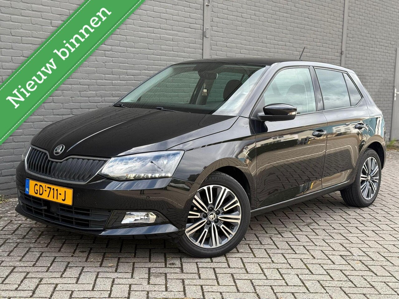 Skoda Fabia - 1.2 TSI Style NAP/ AIRCO/ CRUISE.C/ APK - AutoWereld.nl