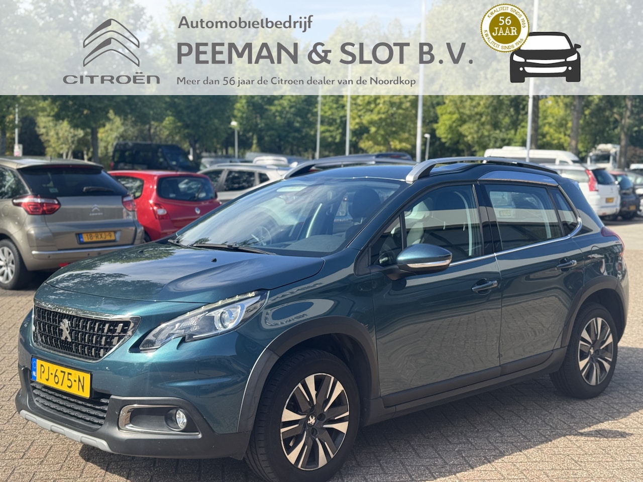 Peugeot 2008 - 110pk Allure Automaat|Trekhaak|Navigatie - AutoWereld.nl
