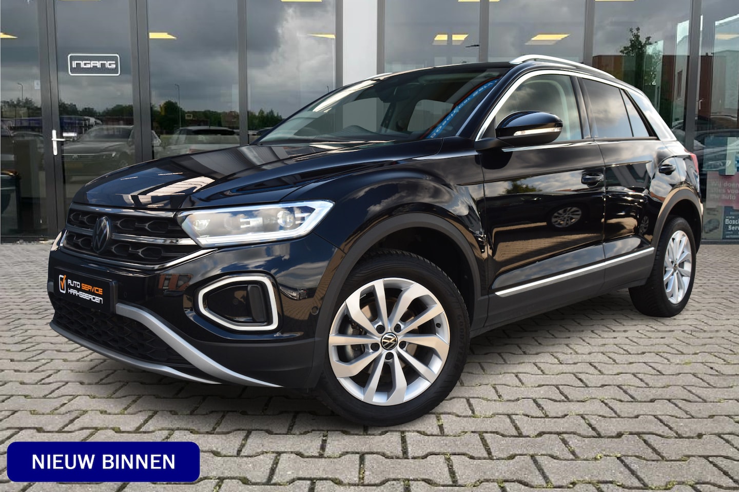 Volkswagen T-Roc - 1.5 TSI Life Edition | ACC | Trekhaak | Virtual Cockpit | - AutoWereld.nl