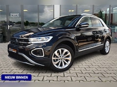 Volkswagen T-Roc - 1.5 TSI Life Edition | ACC | Trekhaak | Virtual Cockpit |