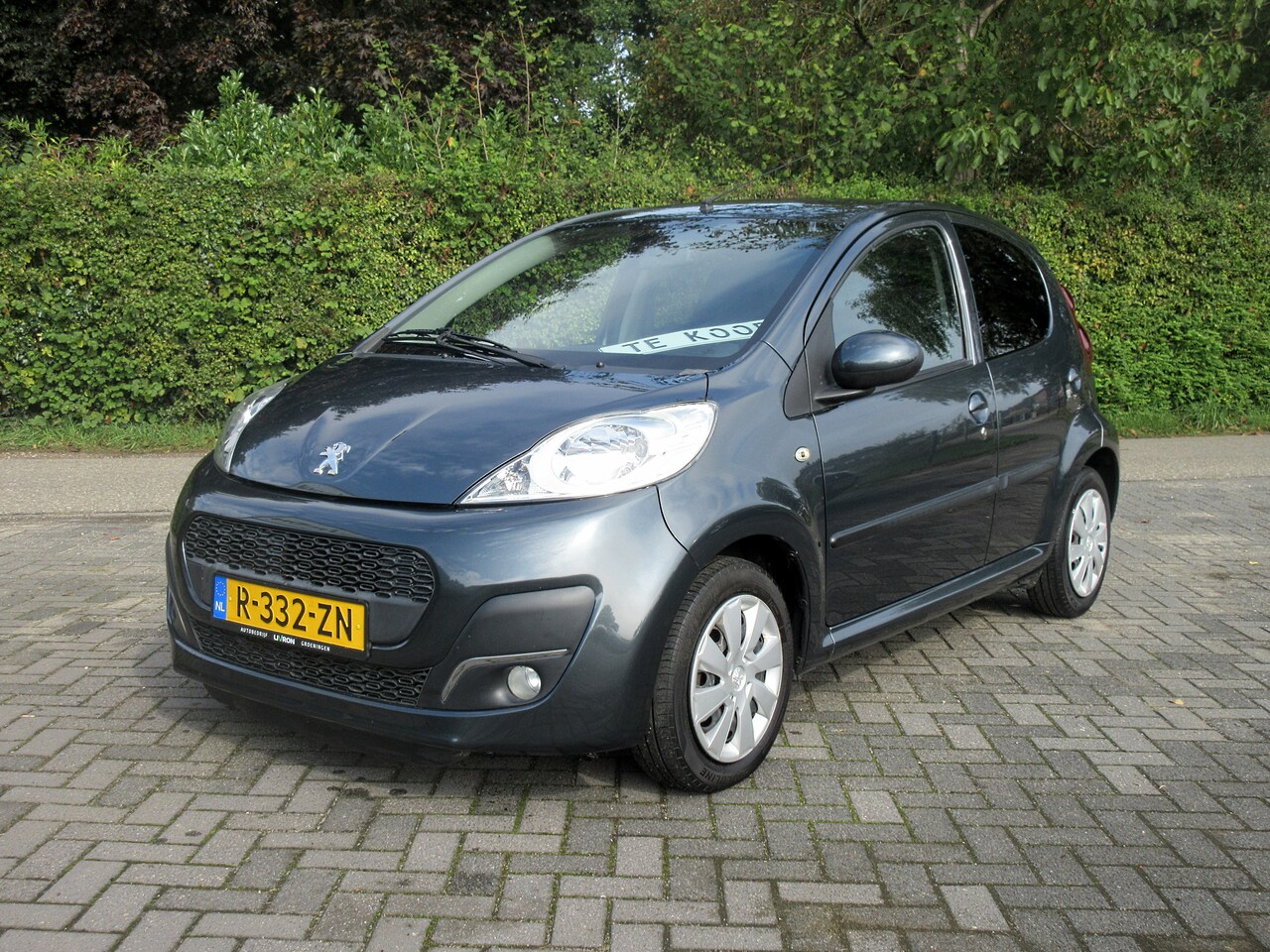 Peugeot 107 - 1.0 Active Incl. onderhoud en nieuw APK! airco, centr. deurvergr. - AutoWereld.nl