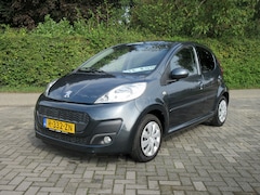 Peugeot 107 - 1.0 Active Incl. onderhoud en nieuw APK! airco, centr. deurvergr.