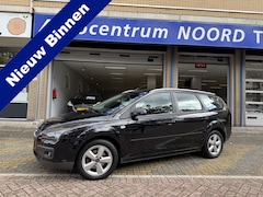 Ford Focus Wagon - 1.8-16V Ambiente Flexifuel | Navigatie | Cruise Control | Stoelverwarming | Parkeersensore