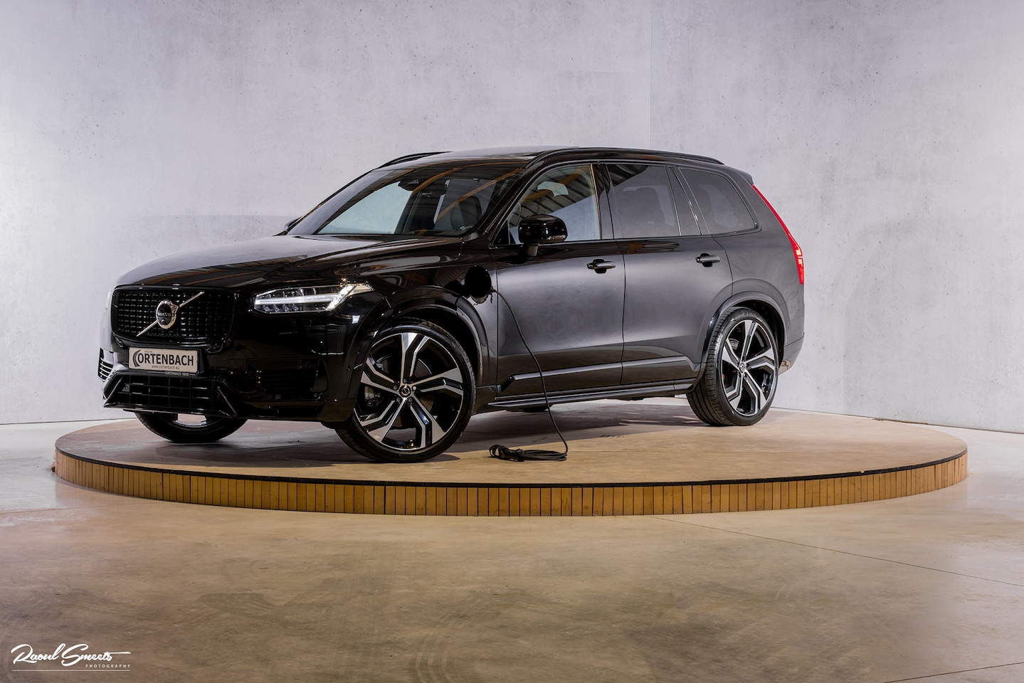 Volvo XC90 - 2.0 T8 Recharge AWD Ultimate Dark | Long Range | Luchtvering | Adaptieve cruise | Memory s - AutoWereld.nl