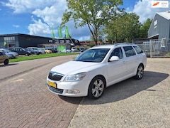 Skoda Octavia Combi - 1.2 TSI Elegance Business Line AUTOMAATBAK NIET GOED