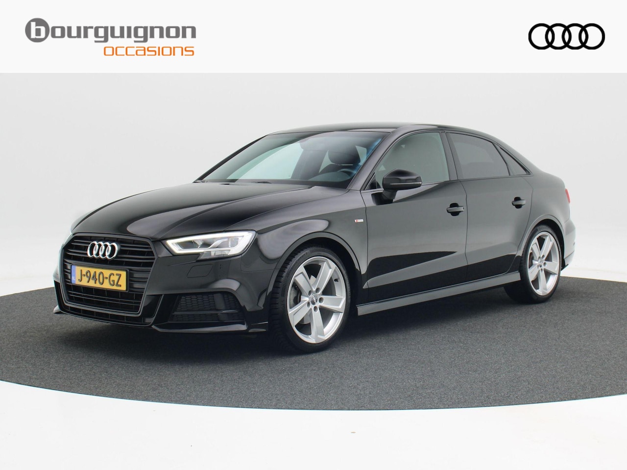 Audi A3 Limousine - 35 TFSi 150 Pk Automaat S-Line | Full LED | 18 Inch | Trekhaak | Virtual Dashboard | Stoel - AutoWereld.nl