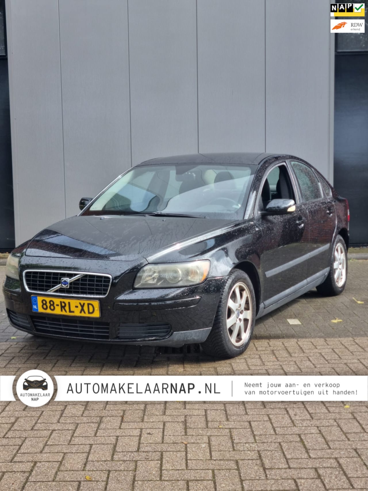 VOLVO S40