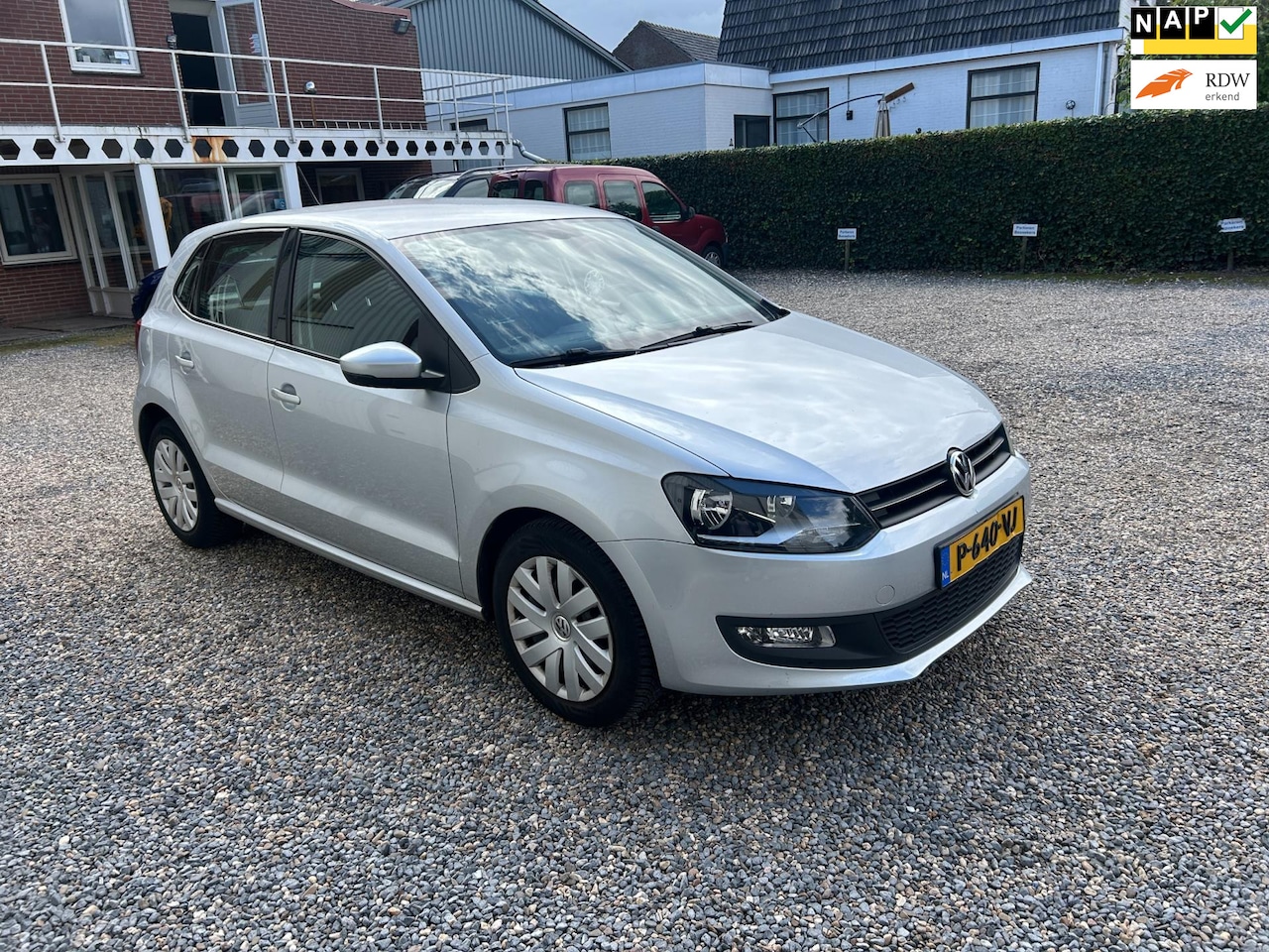 Volkswagen Polo - 1.4-16V Comfortline Nieuwe dist. riem Schade. - AutoWereld.nl