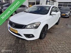 Kia Pro cee'd - 1.4 CVVT Navigator Plus Pack