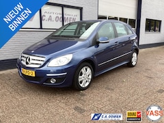 Mercedes-Benz B-klasse - 180 Automaat Airco Trekhaak Lm velgen