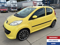 Peugeot 107 - 1.0-12V XS Automaat Sporting BumbleBee