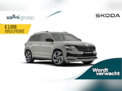 Skoda Karoq - Sportline Business 1.5 TSI 110 kW / 150 PK SUV 7 v Navigatie | Trekhaak | LED Matrix | Pan