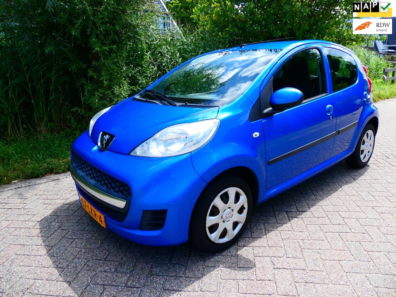 Peugeot 107 - 1.0-12V XS 5-deurs Airco Zuinig A-Label Youngtimer Geen import - AutoWereld.nl