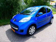 Peugeot 107 - 1.0-12V XS 5-deurs Airco Zuinig A-Label Youngtimer Geen import