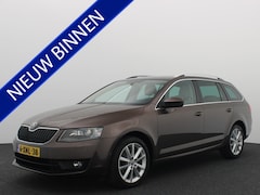 Skoda Octavia Combi - 1.8 TSI 180PK Greentech Elegance Businessline AUTOMAAT / 1600KG TREKKEN / XENON / KEYLESS