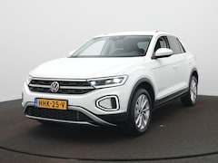 Volkswagen T-Roc - 1.5 TSI Style Business Automaat - Navigatie - Camera - Clima