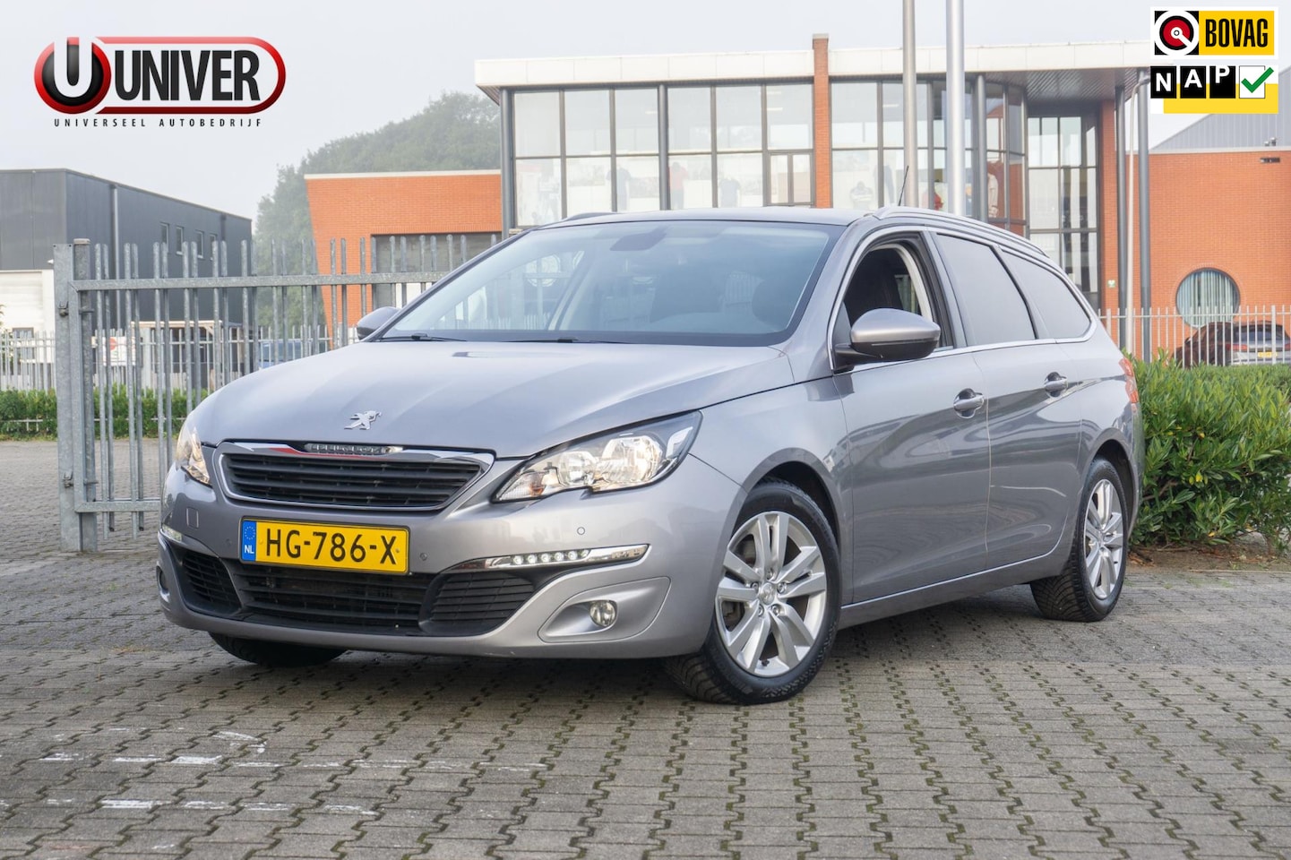 Peugeot 308 SW - 1.6 BlueHDI Blue Lease Executive Pack CAMERA/PANO/NAVI - AutoWereld.nl