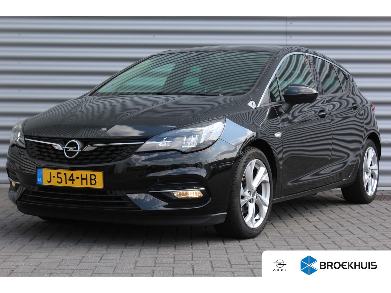 Opel Astra - 1.2 TURBO 130PK ELEGANCE+ / NAVI / LEDER / CLIMA / AGR / PDC / 17" LMV / CAMERA / WINTERPA - AutoWereld.nl