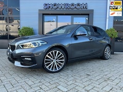 BMW 1-serie - 118i Executive AUT Led Leder Navi Keyless Apple Carplay