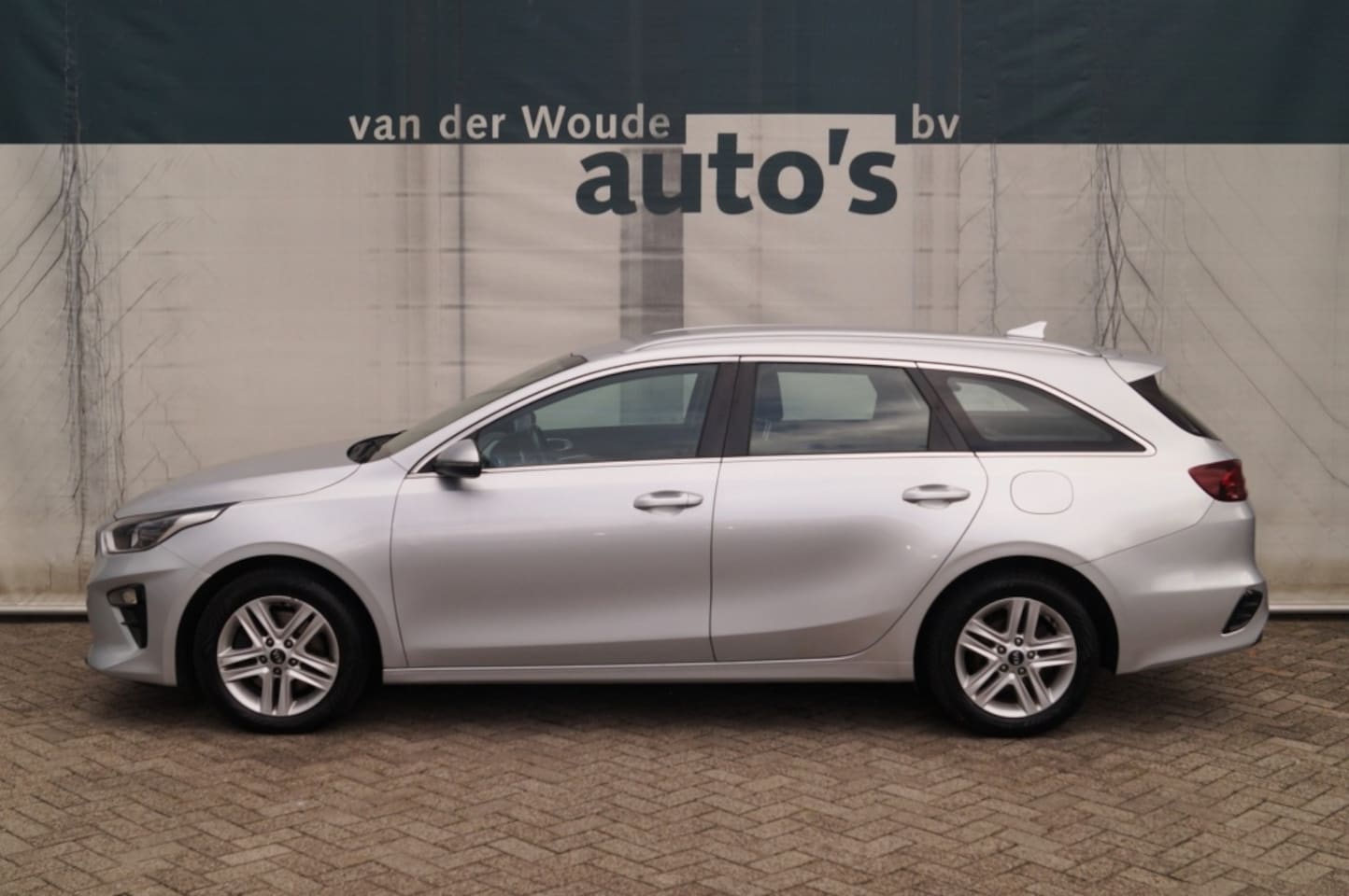 Kia Cee'd Sportswagon - Ceed SW 1.0 T-GDi 120pk DynamicLine -NAVI-ECC-DAB-CAM- - AutoWereld.nl
