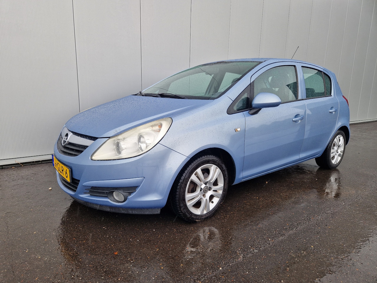 Opel Corsa - 1.4-16V Enjoy 1.4-16V Enjoy - AutoWereld.nl