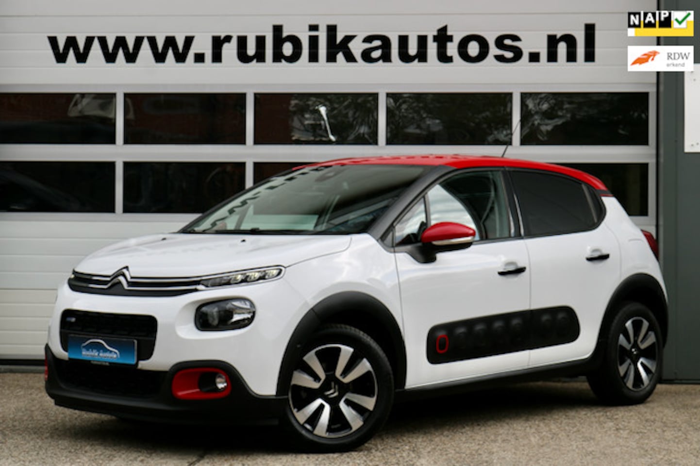 Citroën C3 - 1.2 PureTech S&S Shine|Camera|CarPlay - AutoWereld.nl