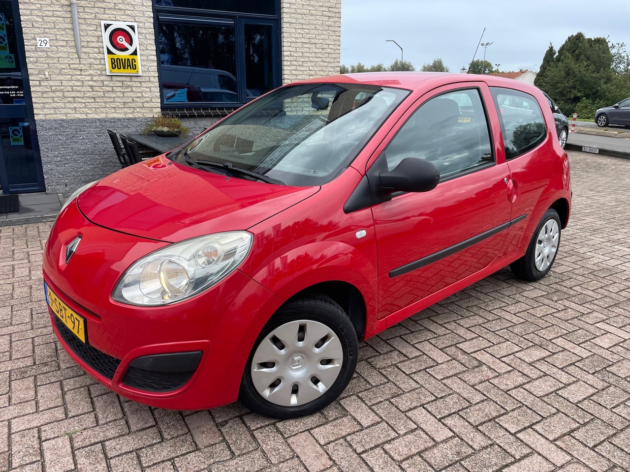 Renault Twingo - 1.2 Acces-Airco-zuinig-goed onderhouden - AutoWereld.nl