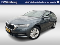 Skoda Octavia Combi - 1.0 TSI Business Edition Navigatie / Parkeersensoren Extra getint glas / LM velgen