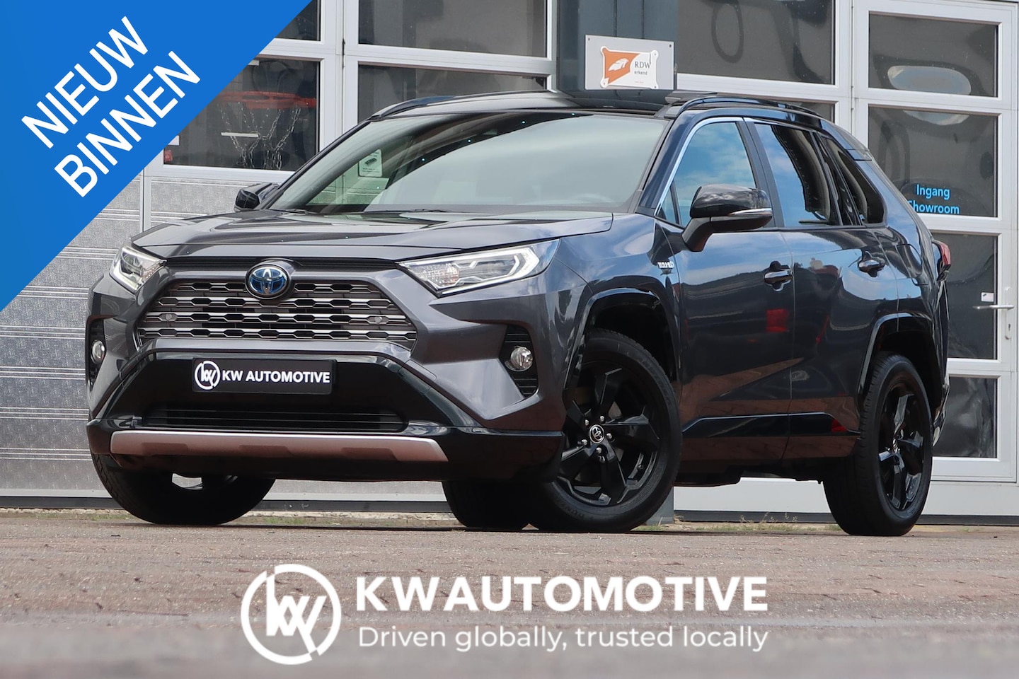 Toyota RAV4 - 2.5 Hybrid Bi-Tone PANO/ CAMERA/ LED/ LEDER/ ACC/ CLIMA/ CARPLAY/ ETC... - AutoWereld.nl